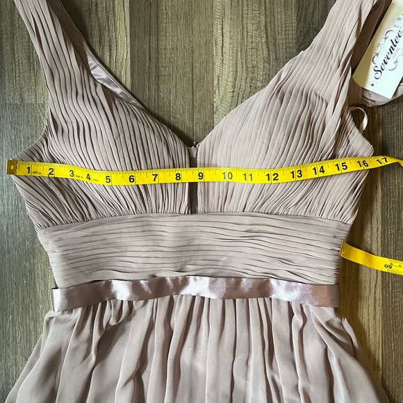 NWT Cinderella Chiffon Formal Bridesmaid Dress SZ Small - Picture 13 of 14